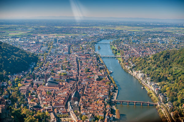 Projekt "Mut zur Innenstadt" - Luftbild der Heidelberger Innenstadt